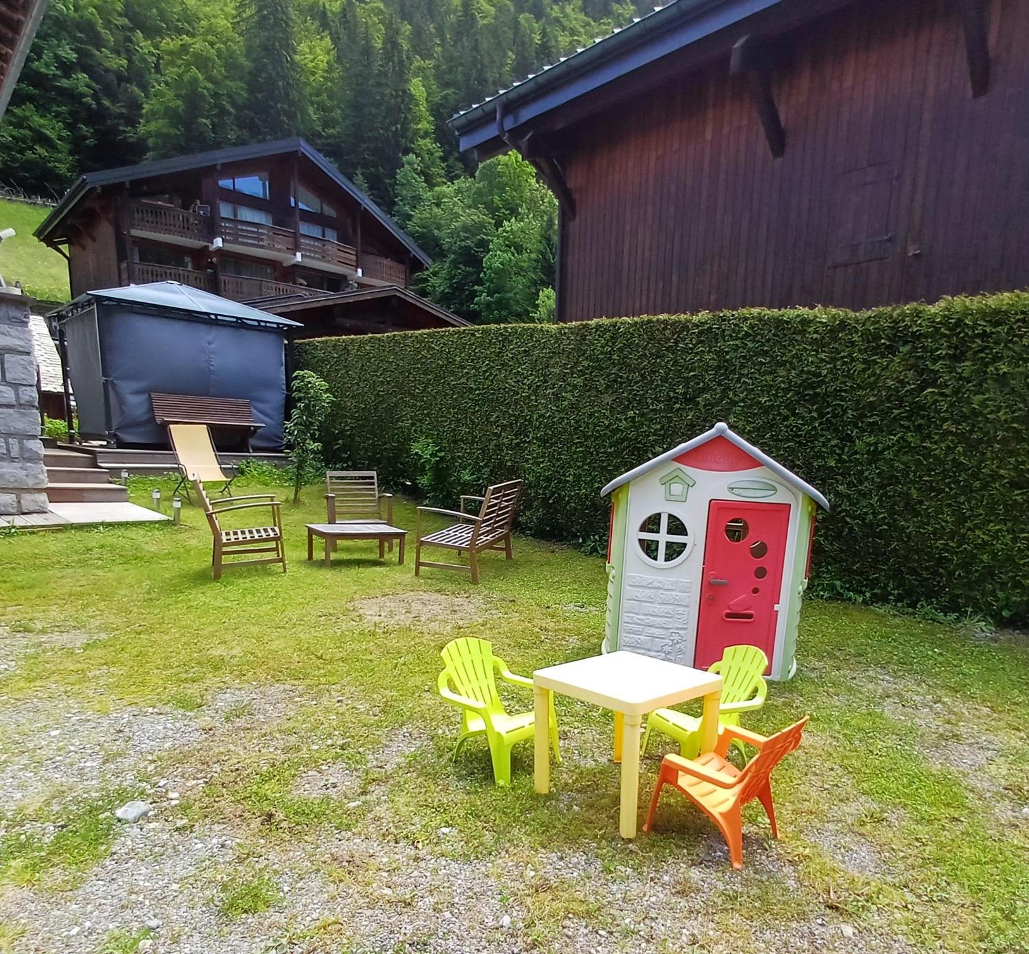 Appartement Meuble Classe 3 Etoiles De 72 M2, 2 Chambres Morzine Eksteriør billede